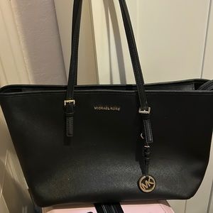 Michael Kors Large black bag